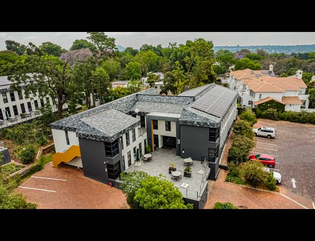 345M² OFFICE TO LET IN DUNKELD WEST